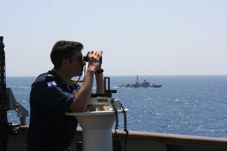 LIVE: "Ναυμαχία" Ελλάδας και Τουρκίας στο Αιγαίο, μέσω ασυρμάτων…