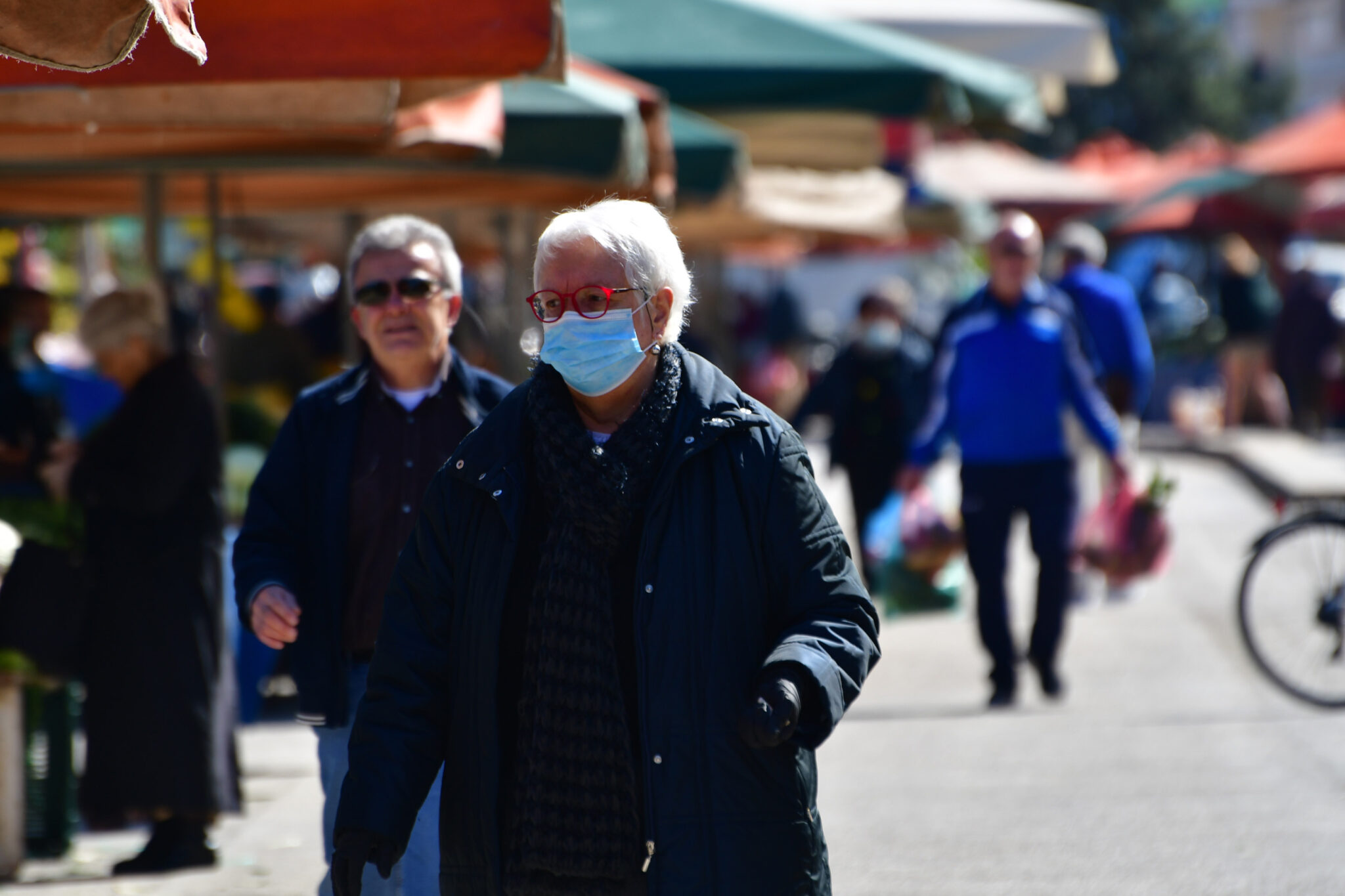 217 νέα κρούσματα και 2 θάνατοι το τελευταίο 24ωρο στην Ελλάδα