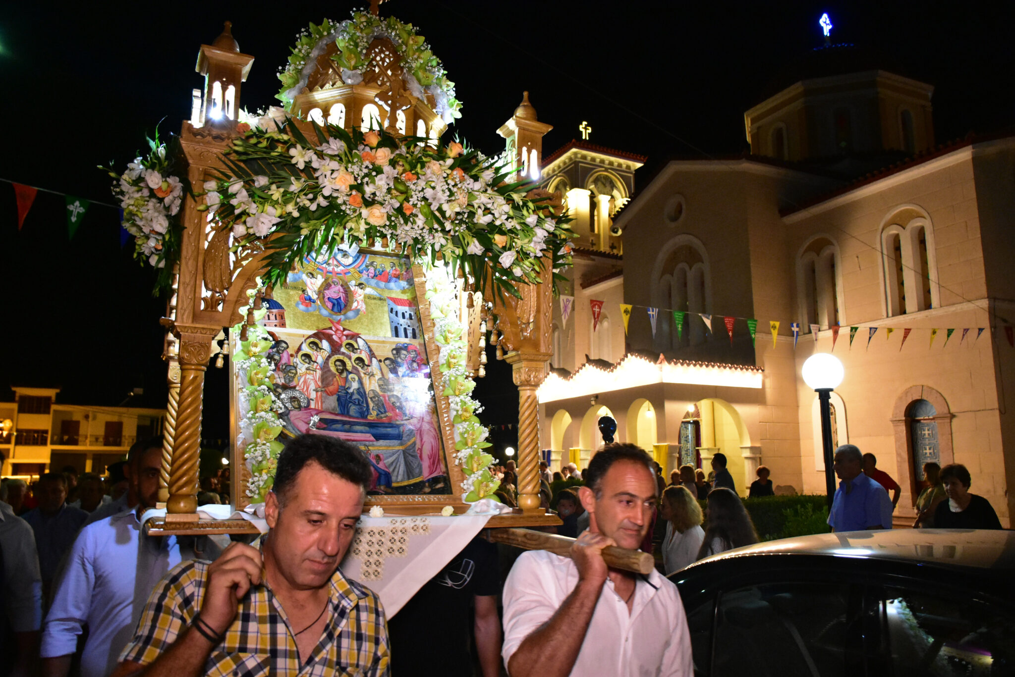 Θα πας εκκλησία τον Δεκαπενταύγουστο; Ο Υπουργός Υγείας έχει κάτι να σου πει…