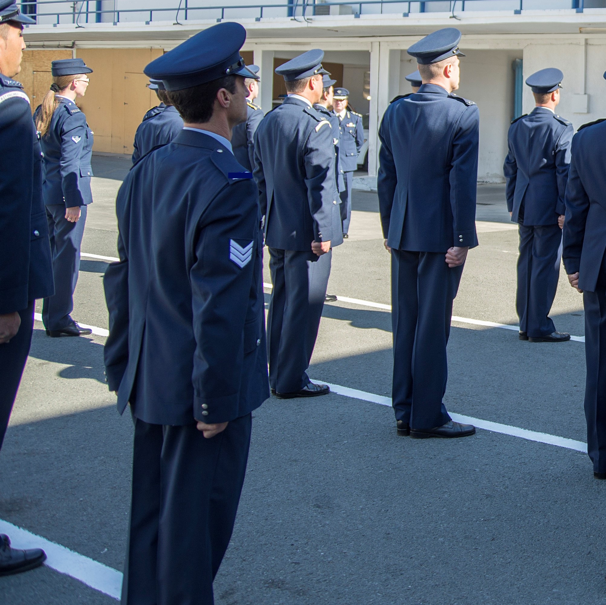 "Καίνε" τον αστυνομικό και τη σύζυγο του στοιχεία για κακοποίηση της ανήλικης