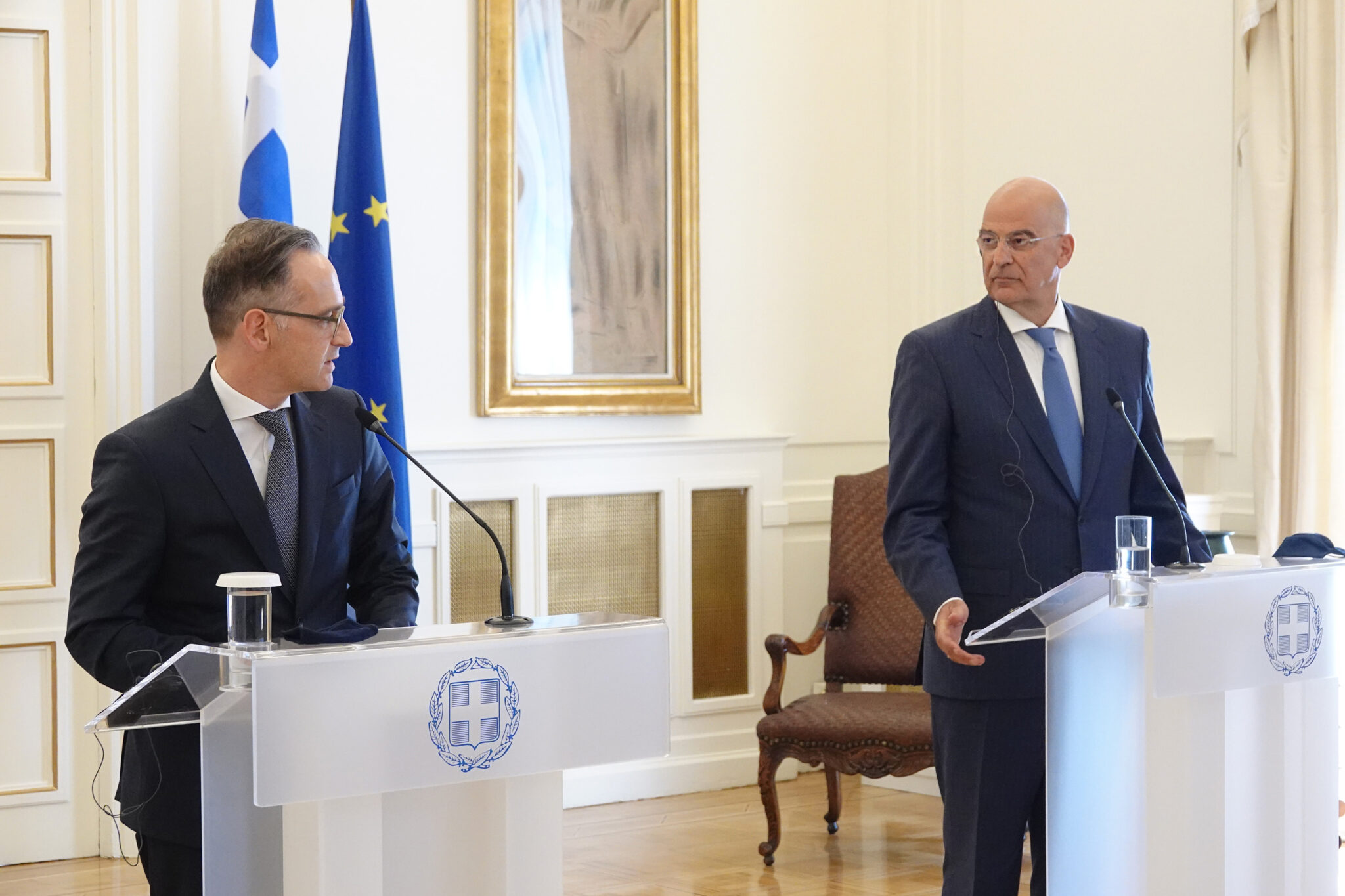 «Κανένας διάλογος υπό το καθεστώς απειλών» είπε ο Δένδιας στον Γερμανό ΥΠΕΞ