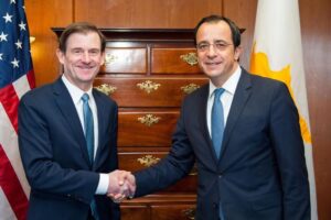 Έρχεται στην Κύπρο ο αμερικανός ΥΦΕΞ στη "σκιά" των τουρκικών προκλήσεων