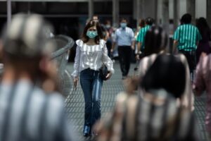 ΠΟΥ: O ρυθμός εξάπλωσης της πανδημίας επιβραδύνεται παγκοσμίως