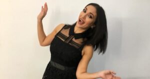 Η Μαρία Φιακά ποζάρει με μαγιό και "κόβει την ανάσα" (ΦΩΤΟ)