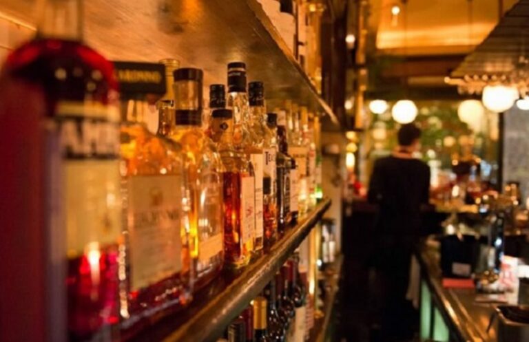 Χάος για το ωράριο των κέντρων αναψυχής: 80 εισηγήσεις για το νομοσχέδιο στα χέρια της Βουλής