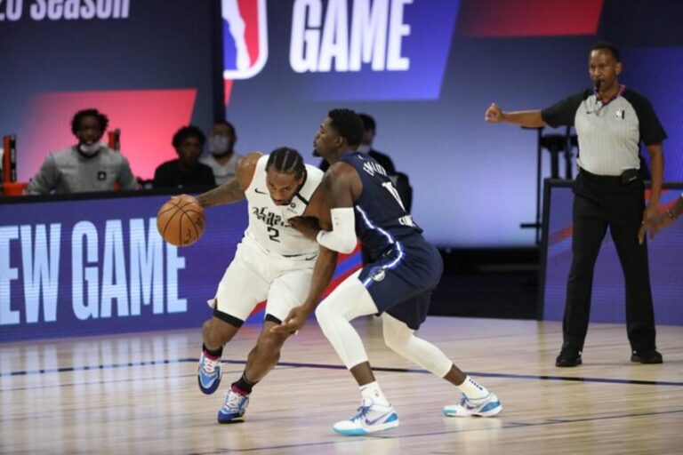 Προβάδισμα με σούπερ Λέοναρντ για Κλίπερς, βγάζουν… σκούπα οι Σέλτικς