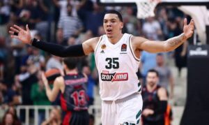 Ουάιλι: «Έπαιξα με σπουδαίους παίκτες στον Παναθηναϊκό»