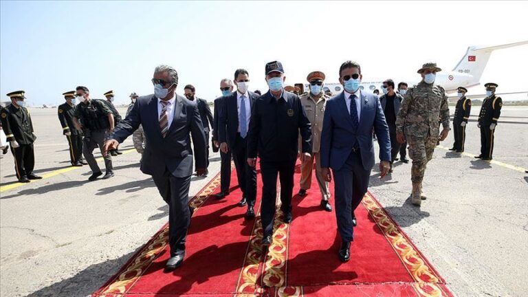 Οι ΥΠΑΜ Τουρκίας-Κατάρ και ο ΥΠΕΞ της Γερμανίας επισκέφθηκαν τη Λιβύη