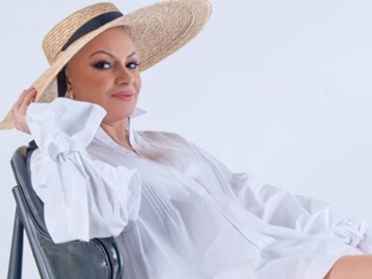 H Κουφαλίδου ποζάρει χωρίς ίχνος μακιγιάζ και φίλτρων και…εντυπωσιάζει (ΦΩΤΟ)