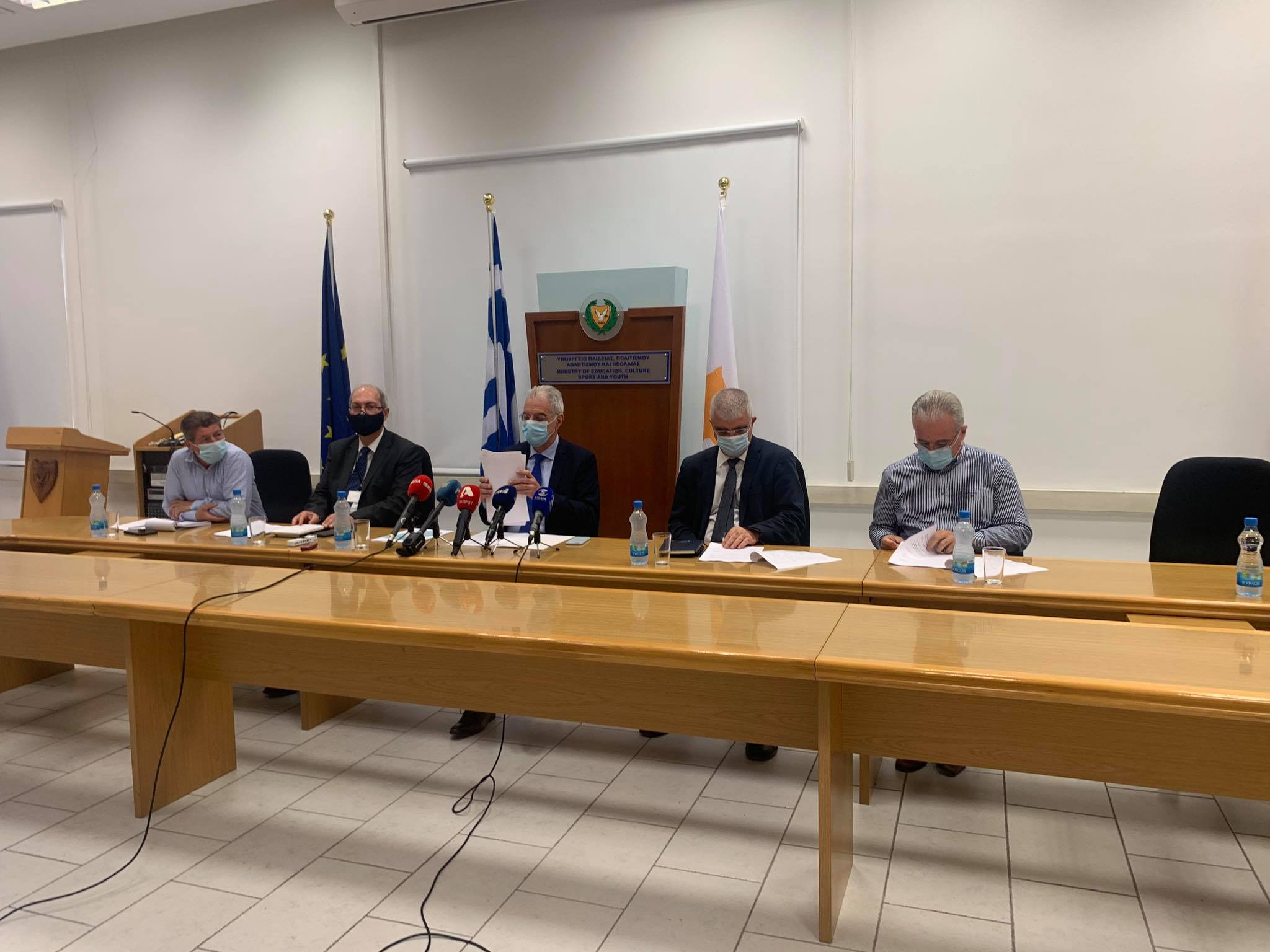 Σχεδόν έτοιμα όλα τα σχολεία στις επαρχίες, μένει πίσω η Λεμεσός