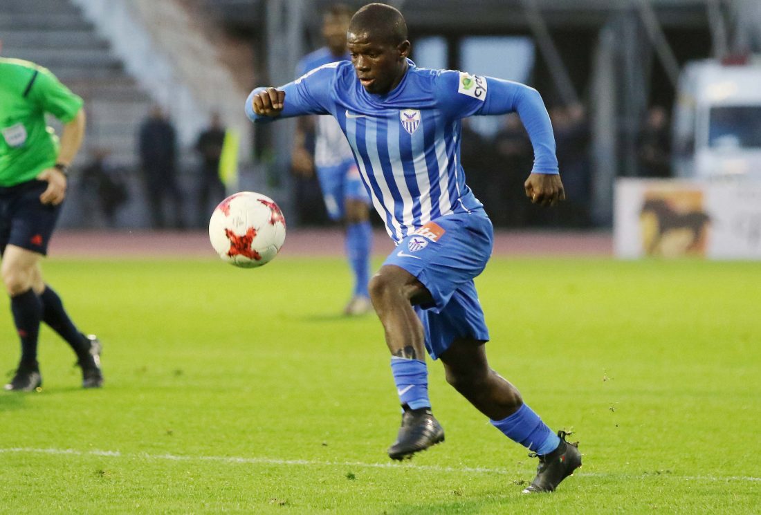 Στο πλευρό του Καρλίτος η Ανόρθωση