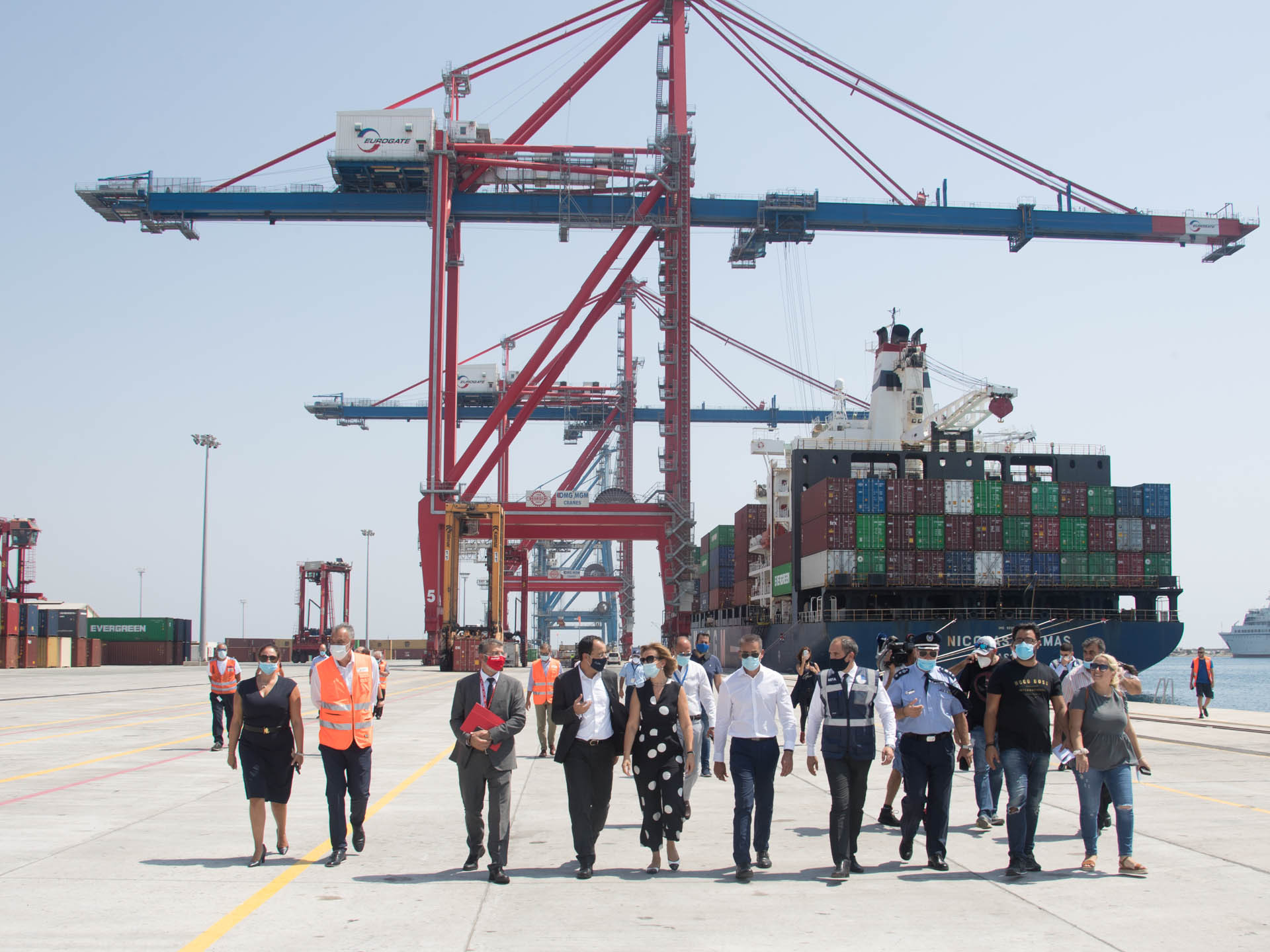 Αναχωρεί η μεγαλύτερη ανθρωπιστική βοήθεια της Κύπρου προς το Λίβανο (ΦΩΤΟ)