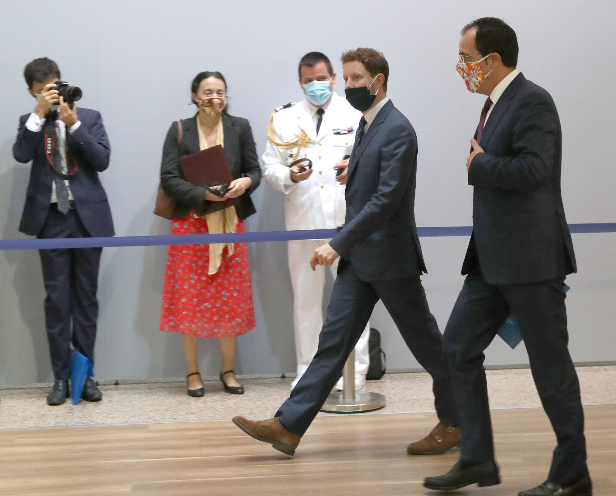 Ηχηρό μήνυμα Μπον προς την Άγκυρα λίγο πριν την κρίσιμη Σύνοδο Κορυφής (VID)