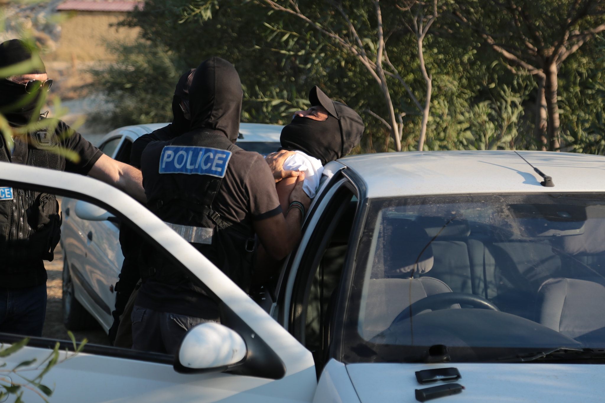 Αστυνομικός τραυματίστηκε στο μάτι από συνάδελφο του κατά τη διάρκεια καταδίωξης