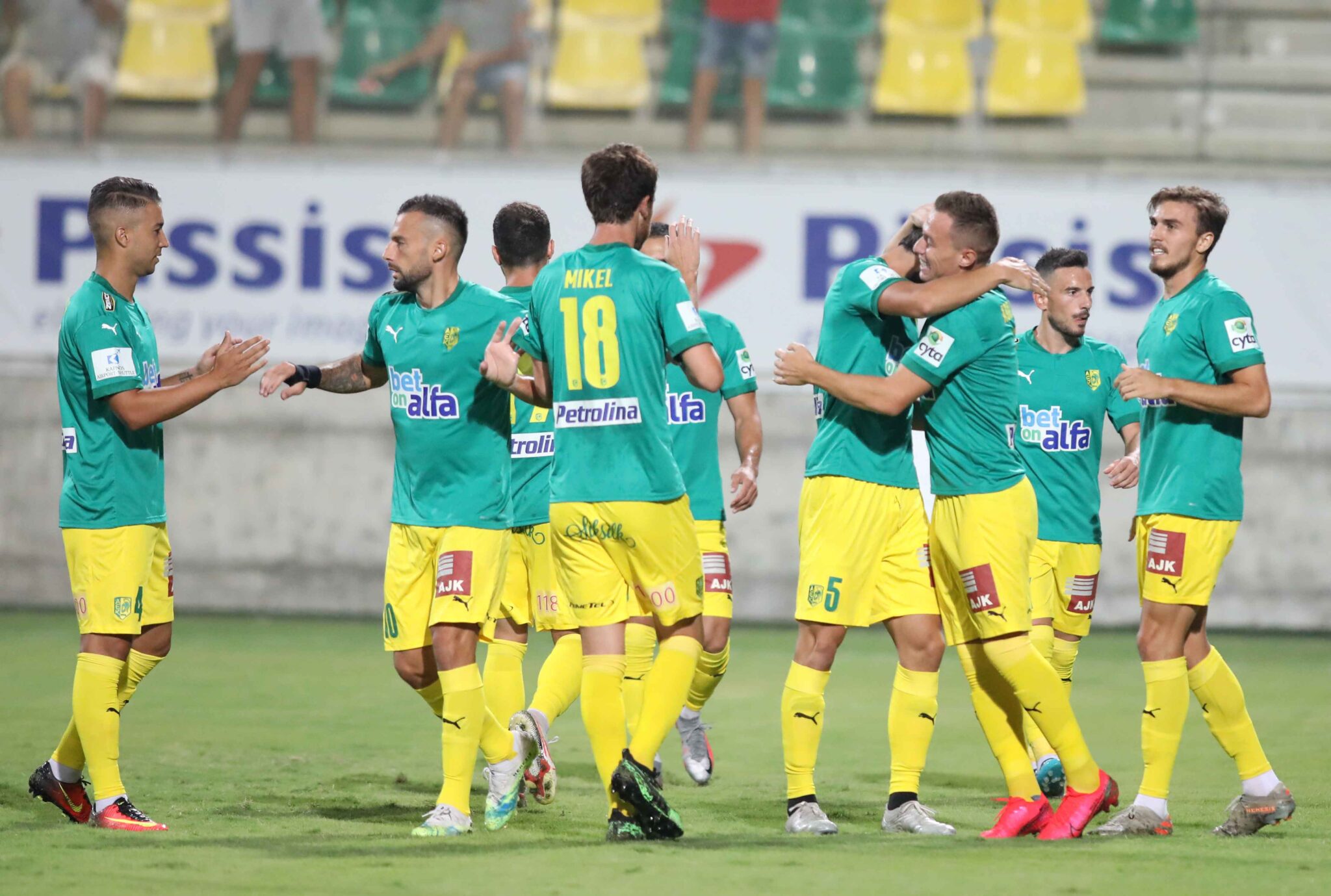 Φορτσάρει ενόψει Καρμιώτισσας η ΑΕΚ