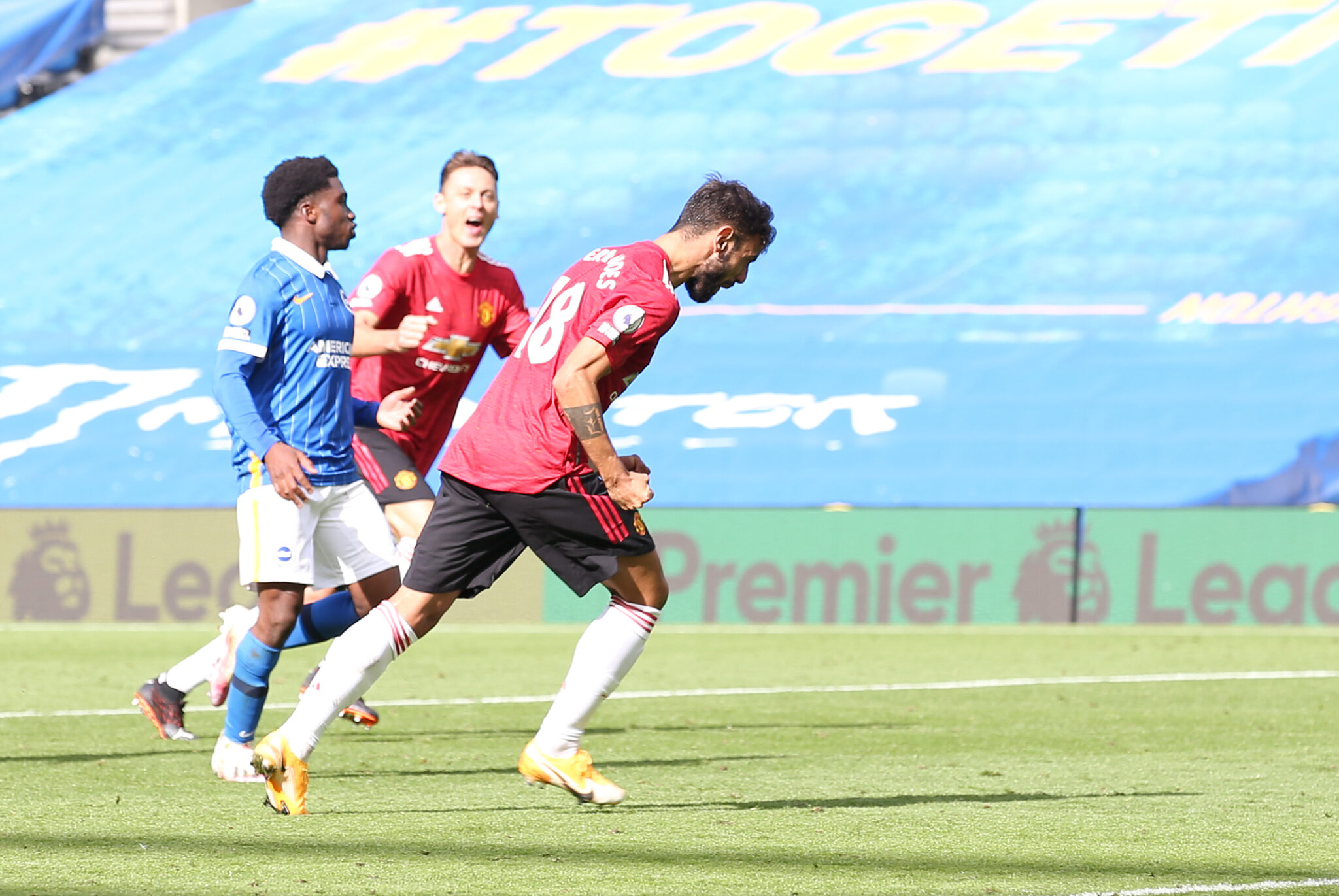 Μυθικό φινάλε με νικήτρια τη Γιουνάιτεντ