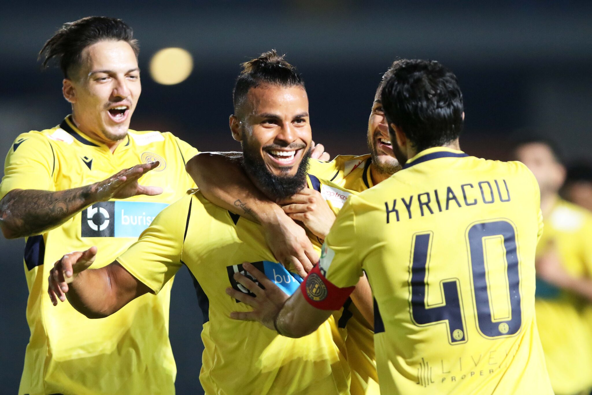 Επανήλθε στα τρίποντα η ΑΕΛ με… τριάρα (ΒΙΝΤΕΟ)