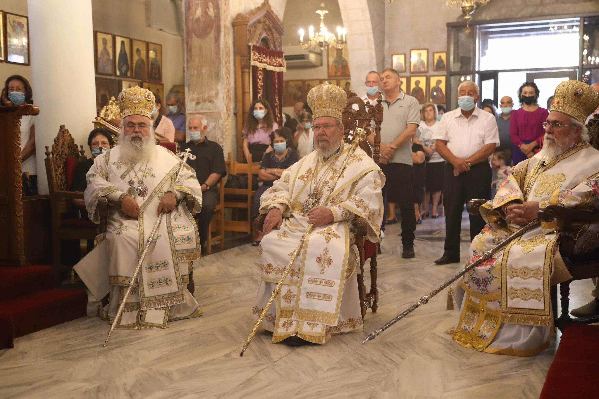 Αρχιεπίσκοπος Χρυσόστομος: Δυσκολεύομαι να περπατήσω και να σταθώ (ΦΩΤΟ)