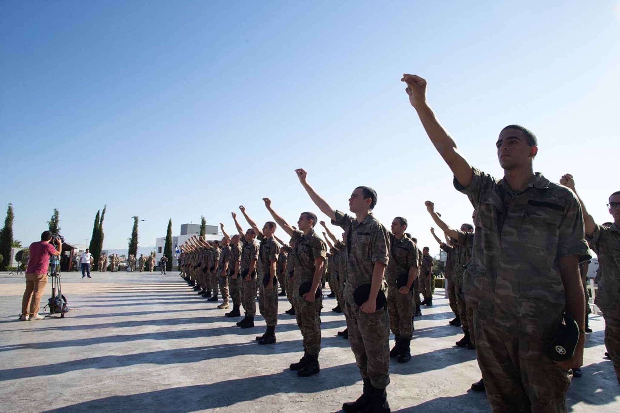 Είπε "όχι" η Ολομέλεια σε προσλήψεις ΣΥΟΠ και μπλόκαρε την αναστολή θητείας