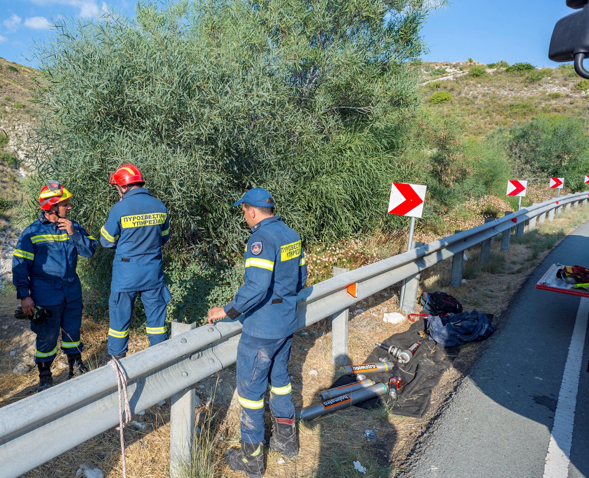 Μάχη για ζωή δίνει ο 22χρονος που εγκλωβίστηκε για επτά ώρες στα συντρίμμια