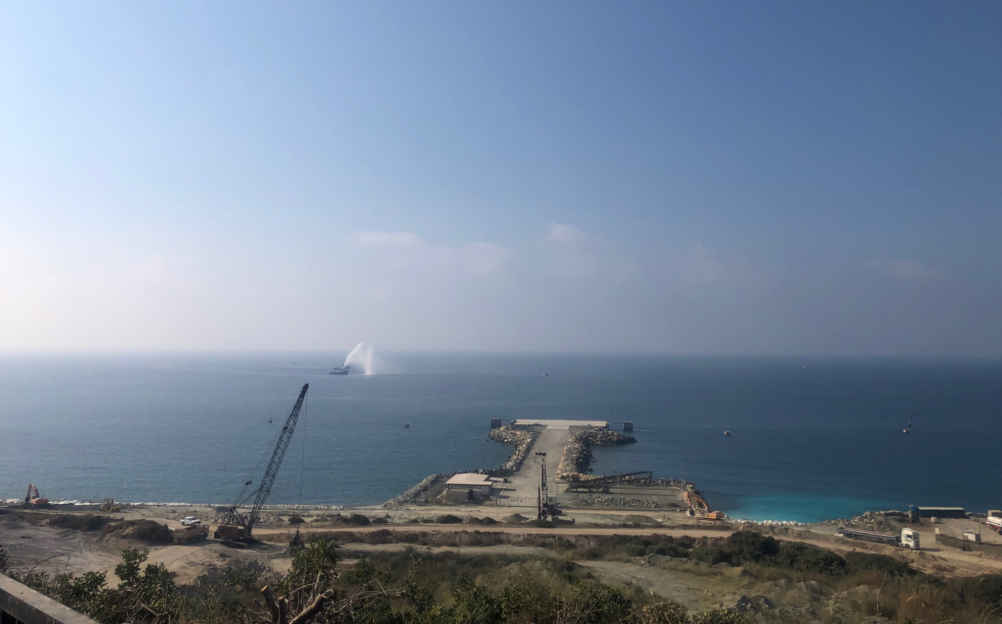 Άσκηση για αντιμετώπιση πετρελαιοκηλίδας πραγματοποιήθηκε στο Βασιλικό (ΒΙΝΤΕΟ)