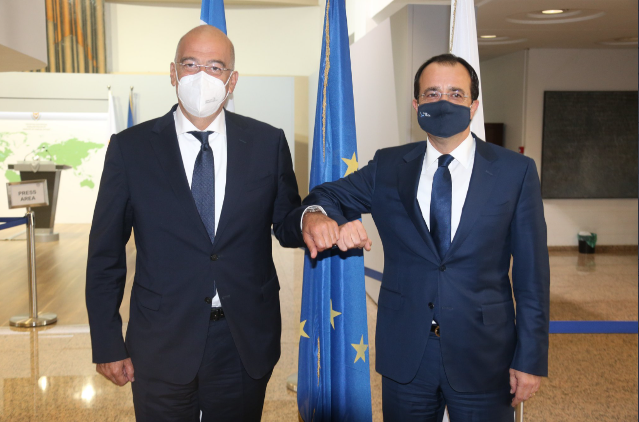 Στην Κύπρο ο Δένδιας: Καθοριστικές συναντήσεις ενόψει του Ευρωπαϊκού Συμβουλίου