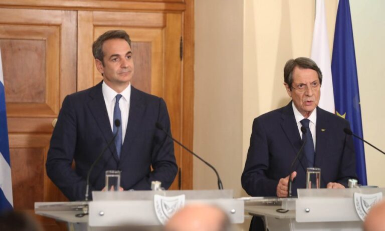 Αναστασιάδης-Μητσοτάκης συντονίζονται ενόψει Συνόδου Κορυφής