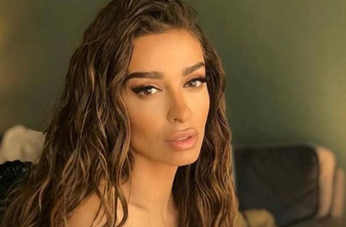 Η Ελένη Φουρέιρα έγινε viral στην… Κίνα και την "αποθεώνει" το Tik Tok(ΒΙΝΤΕΟ)