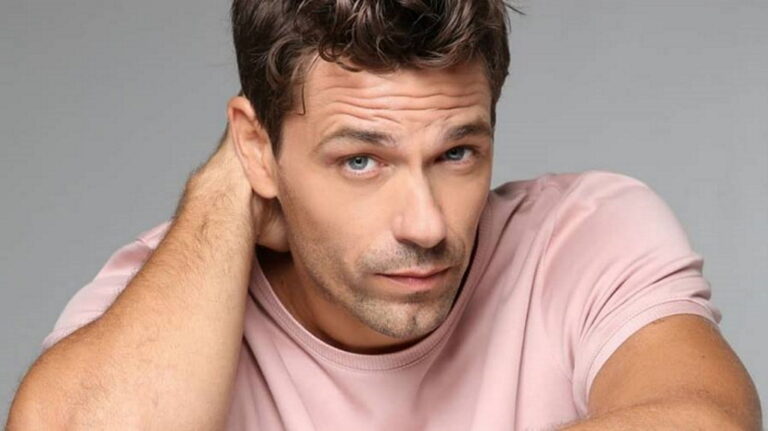 Α. Τότσικας: Eίδαμε για πρώτη φορά τα πρόσωπα των πανέμορφων παιδιών του (ΦΩΤΟ)