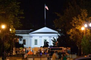 "Πέφτουν" αύριο οι υπογραφές για εξομάλυνση σχέσεων Ισραήλ με ΗΑΕ και Μπαχρέϊν