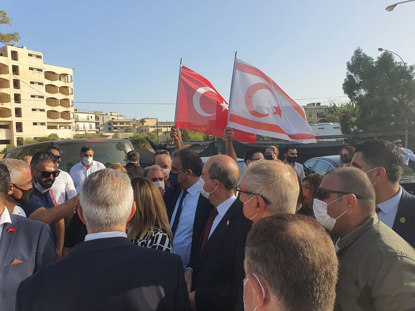 Πανηγύρια στο Βαρώσι με την έλευση του Τατάρ στην περίκλειστη πόλη (ΒΙΝΤΕΟ)