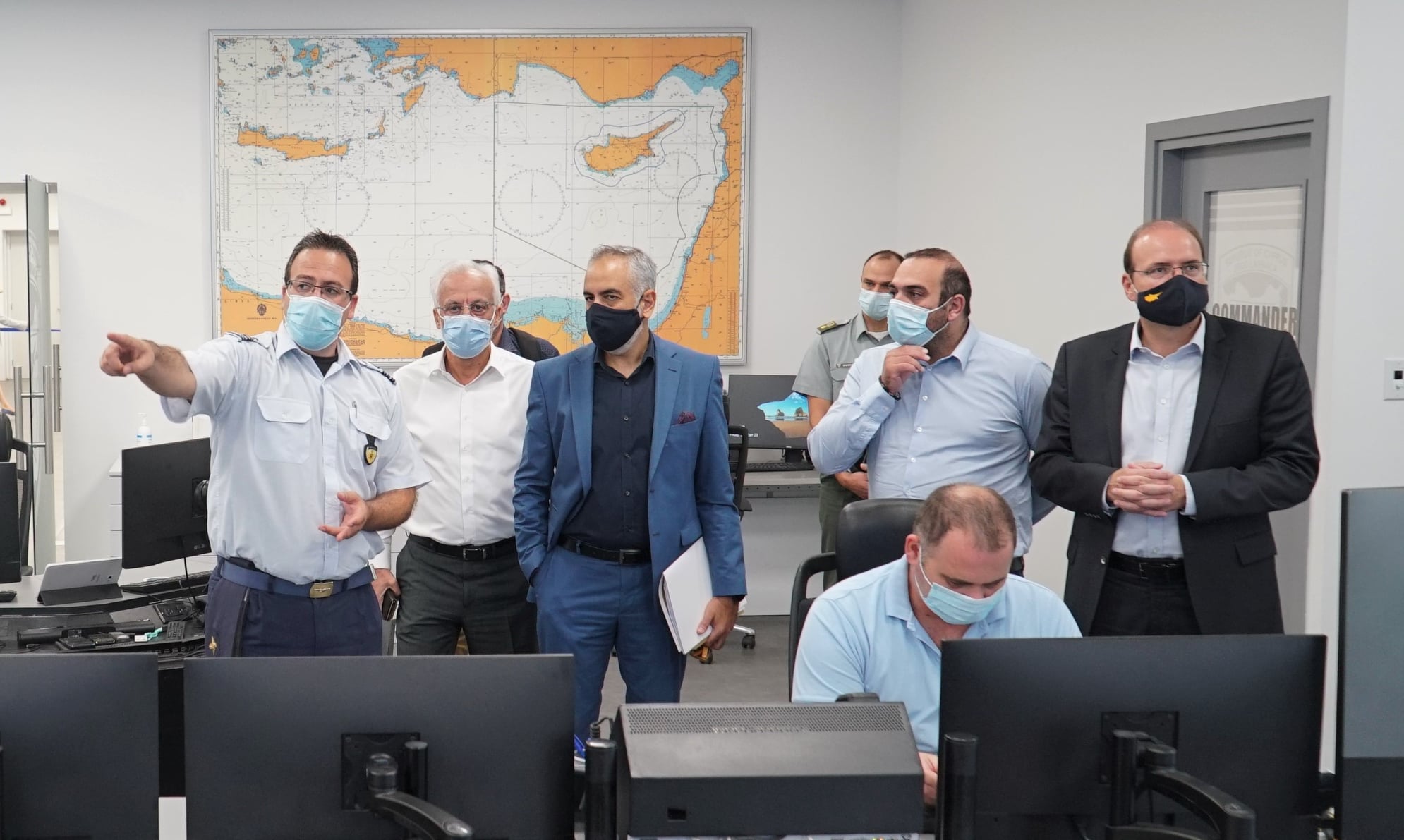 Δώδεκα οι παρόντες στην Διυπουργική σύσκεψη στο ΚΣΕΔ με το κρούσμα κορωνοϊού