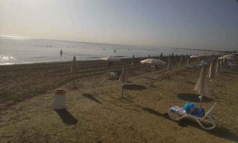 Μητέρα κινδύνευσε να πνιγεί στην προσπάθεια να σώσει τον ανήλικο γιο της (ΦΩΤΟ)