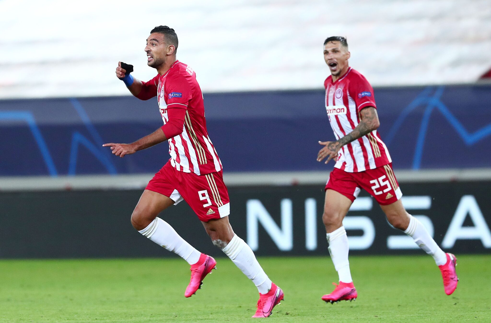 Μεγάλη νίκη στις καθυστερήσεις για τον Ολυμπιακό, εύκολα την Ατλέτικο η Μπάγερν