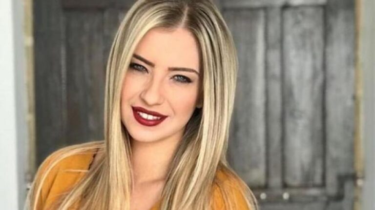 Η Αφροδίτη Γεωργίου βάπτισε την κόρη της και ιδού οι τρυφερές φωτογραφίες (ΦΩΤΟ)