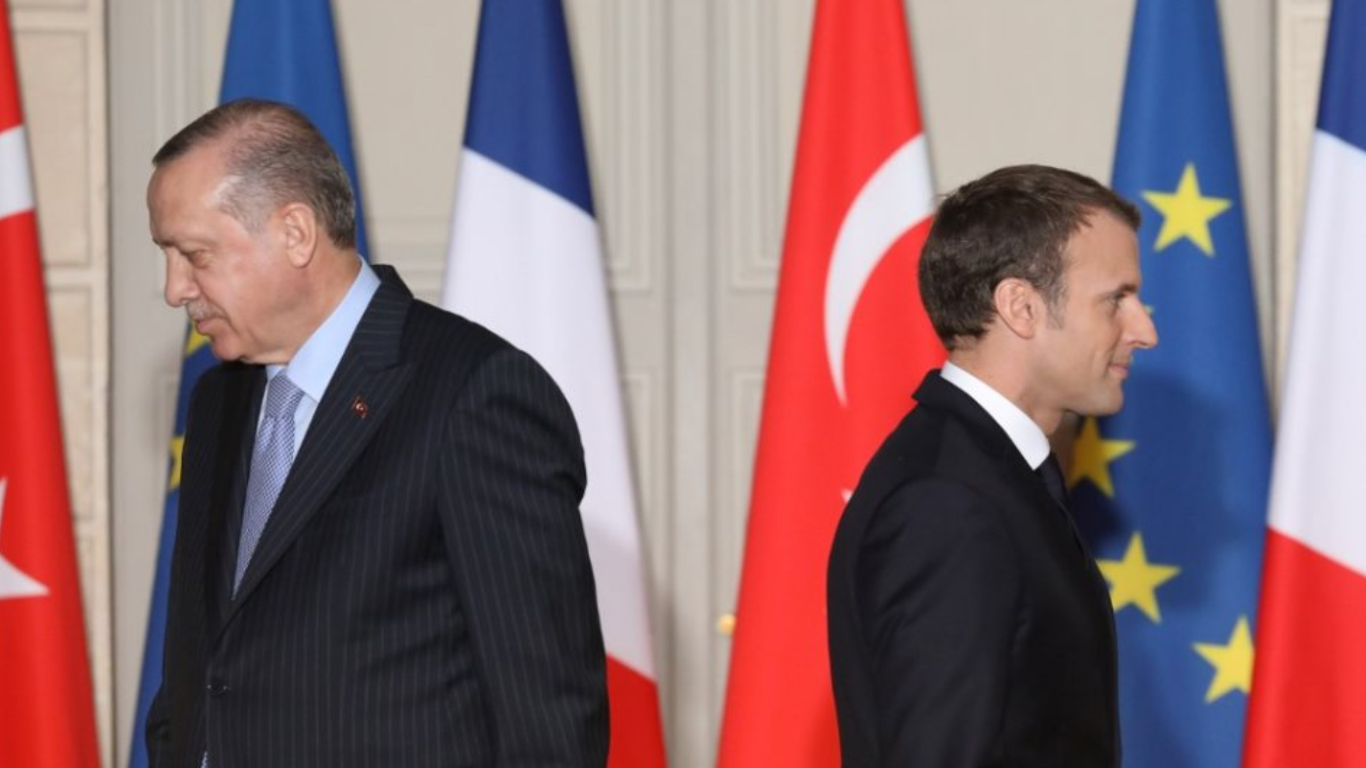 Ανεξέλεγκτες διαστάσεις λαμβάνει η διαμάχη Μακρόν – Ερντογάν (ΒΙΝΤΕΟ)