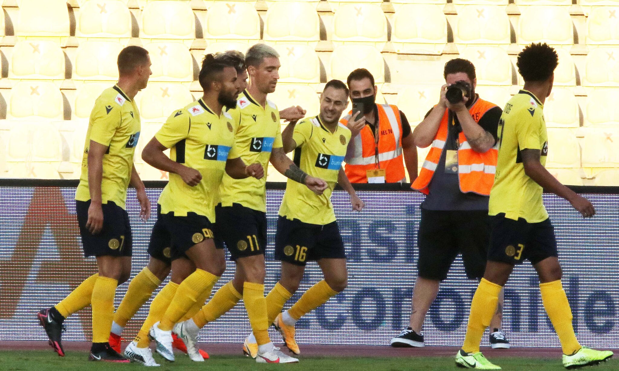 «Πάτησε» και τον Ερμή στο Τσίρειο η ΑΕΛ (ΦΩΤΟ & ΒΙΝΤΕΟ)