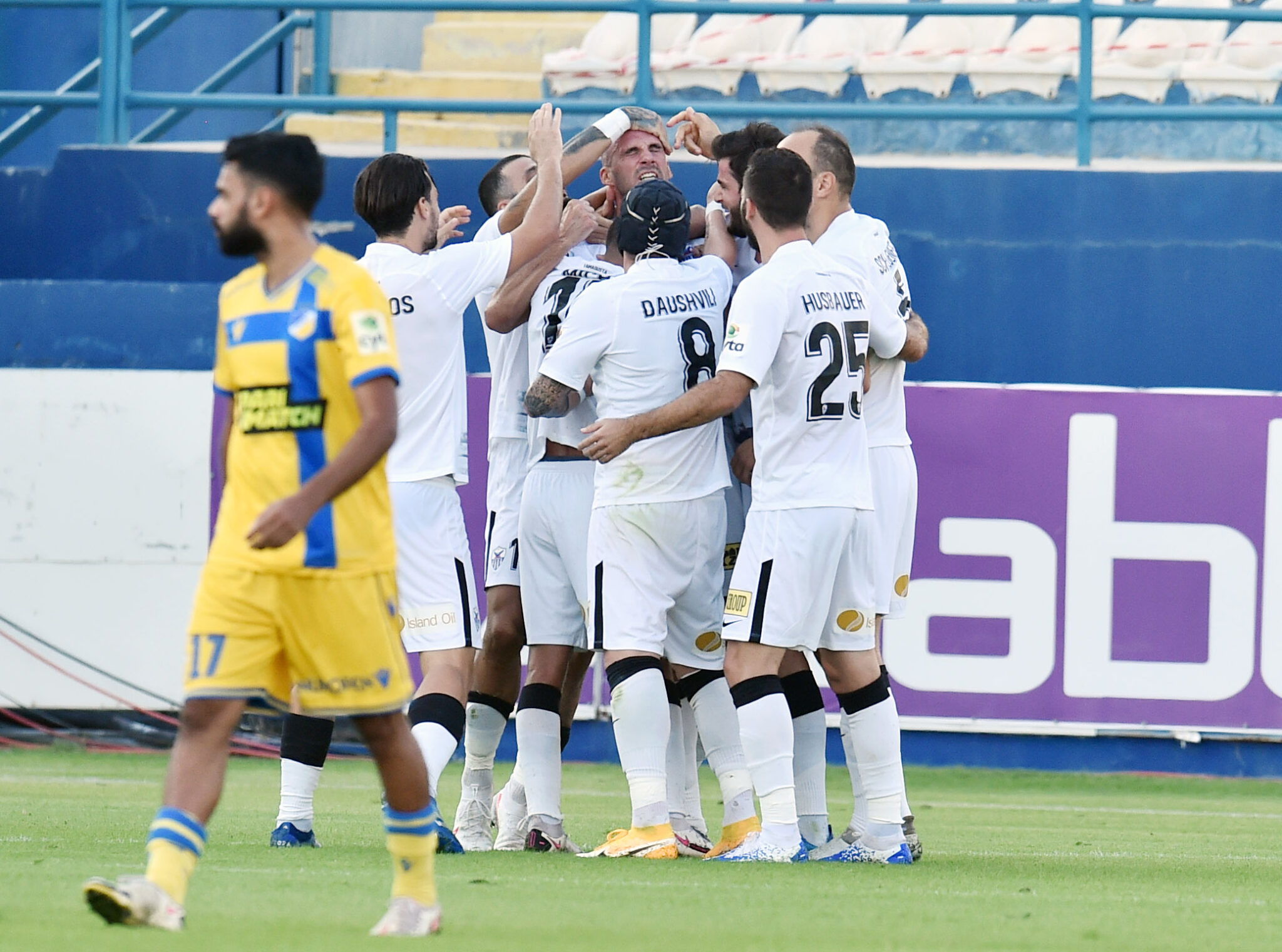 «Κυρία» η Ανόρθωση, βυθίζεται περισσότερο ο ΑΠΟΕΛ (ΦΩΤΟ & ΒΙΝΤΕΟ)