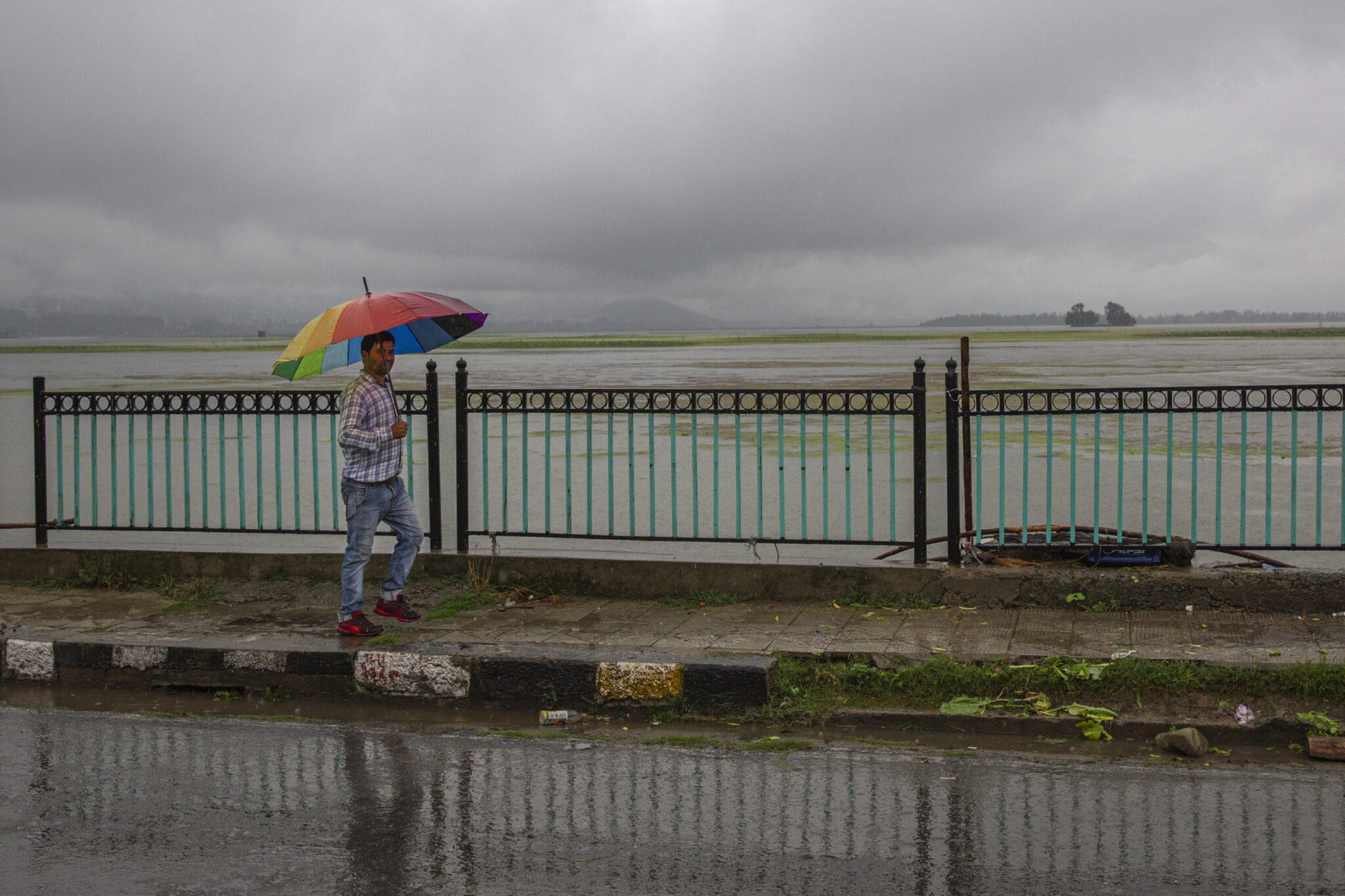 Σκόνη, βροχές και καταιγίδες μέχρι και την Παρασκευή