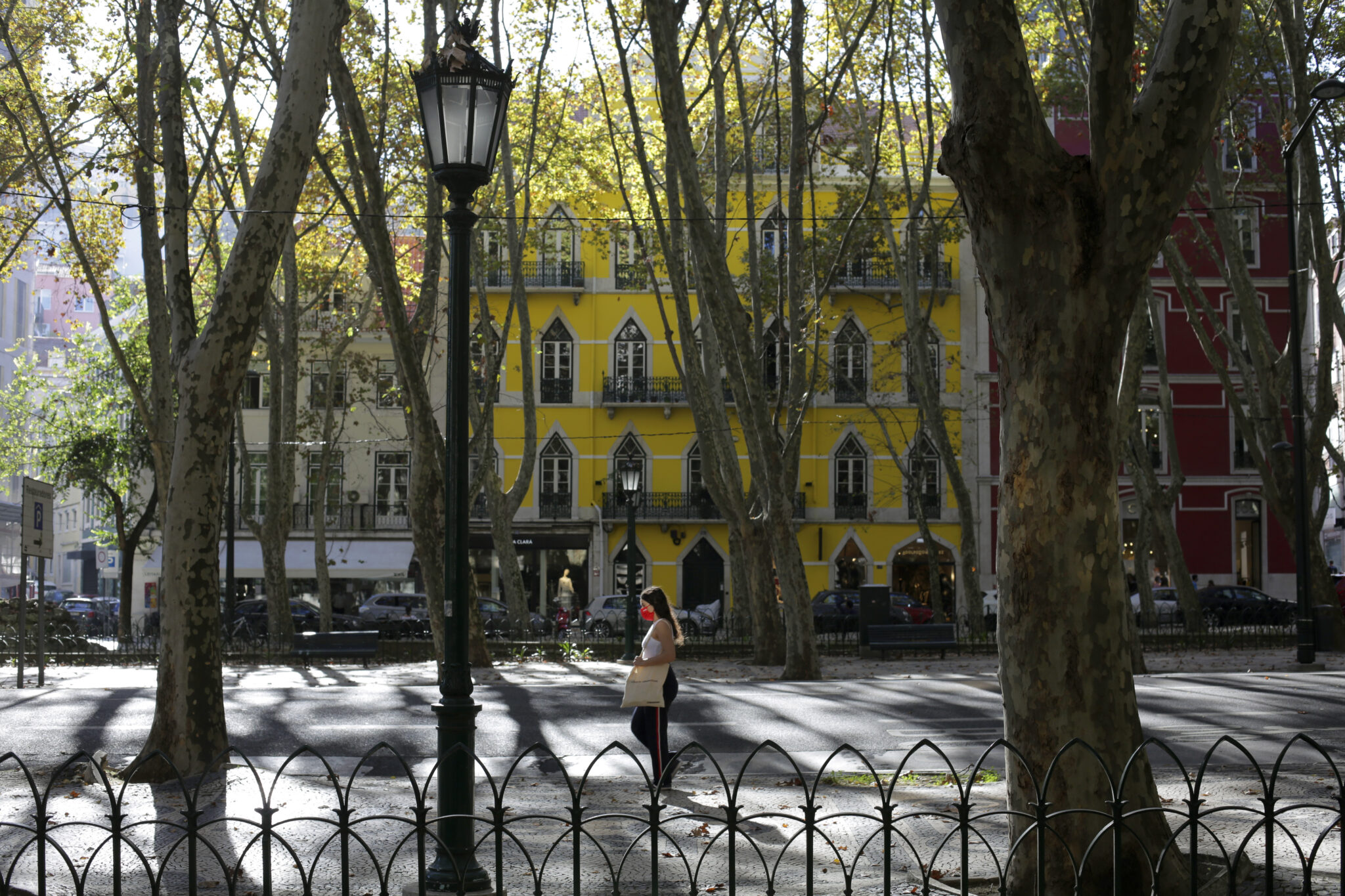 Lockdown σε 121 δήμους στην Πορτογαλία