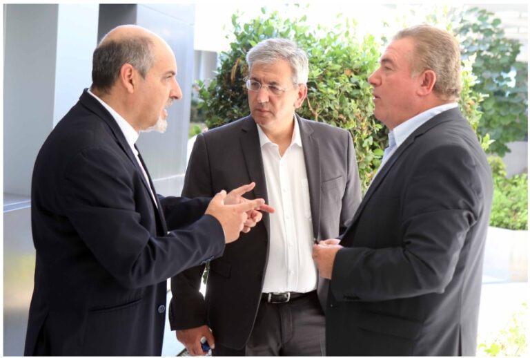 Δεν θα συμμετέχουν σε συνεδριάσεις υπό τον Συλλούρη οι τρείς της "Συνεργασίας"