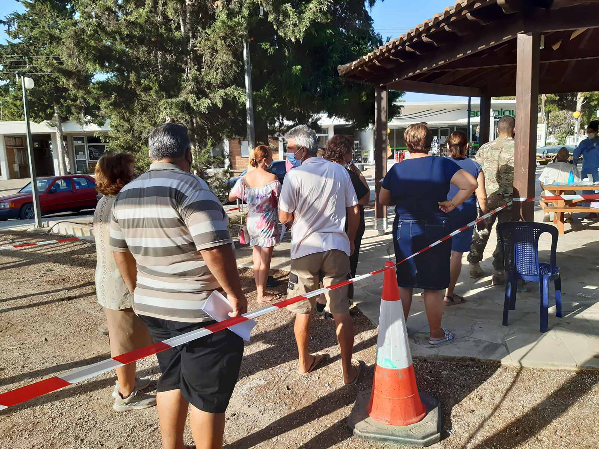 Έξω φρενών ο Κοινοτάρχης Άχνας: «Ψευτοπαλληκαράδες» αρνούνται να κάνουν τεστ