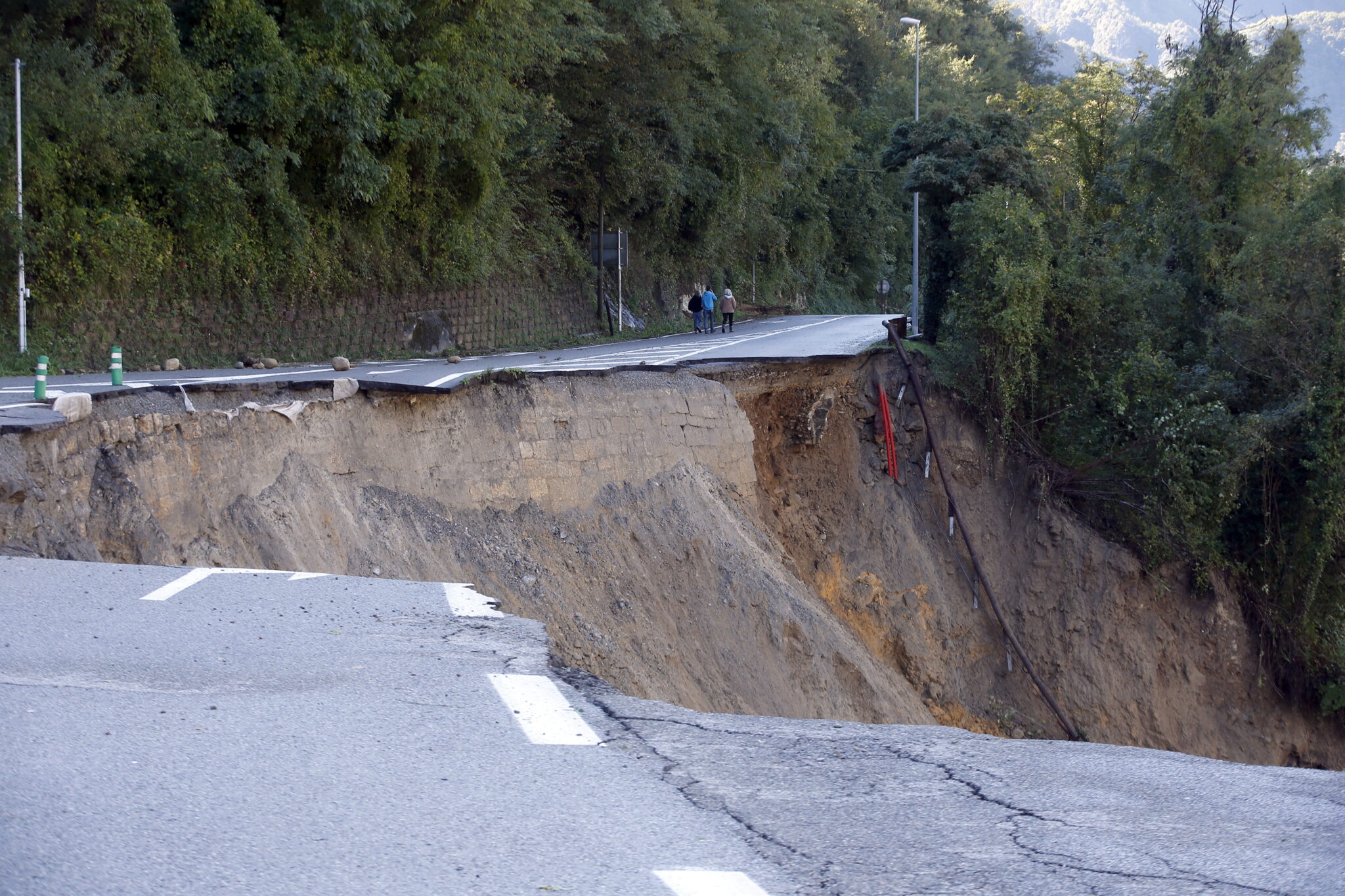 Γαλλία: Εννέα άνθρωποι αγνοούνται μετά από καταρρακτώδεις βροχές