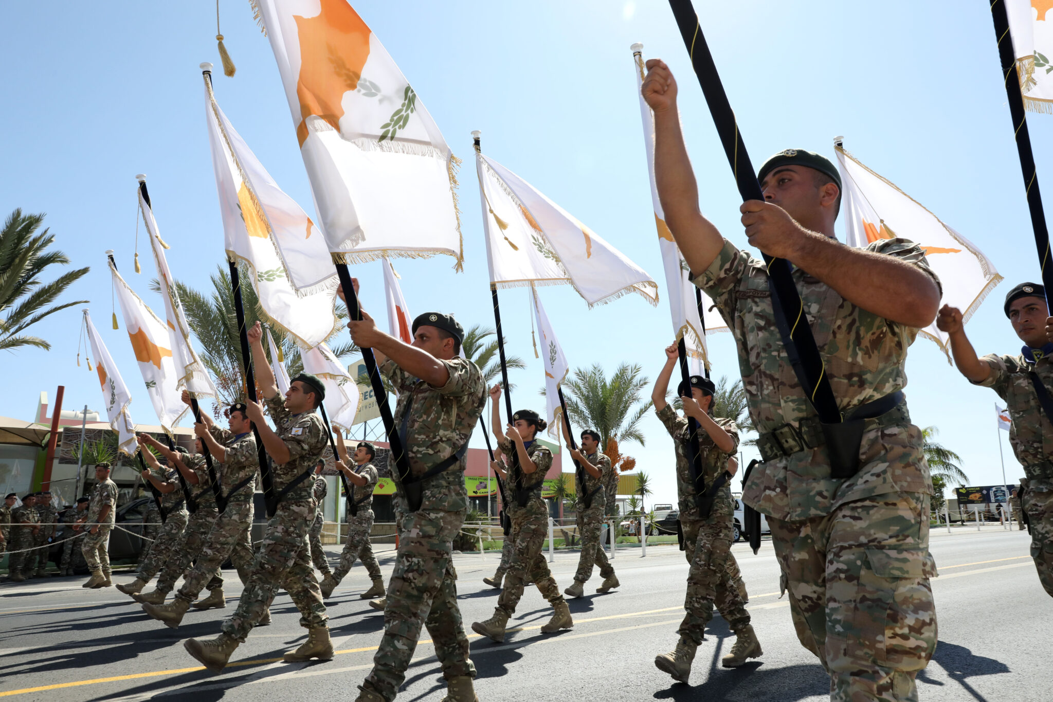 Τραμπ, Πούτιν και Βασίλισσα Ελισάβετ απέστειλαν συγχαρητήριες επιστολές στον ΠτΔ