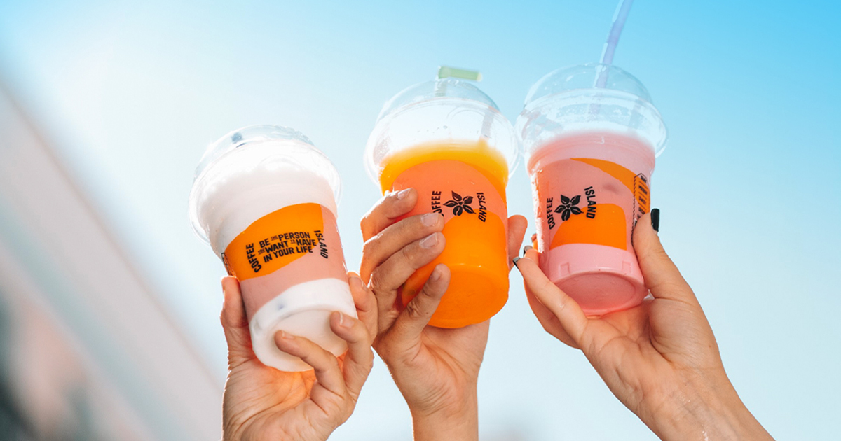 H Coffee Island κερνάει καφέ  Συμμετέχοντας στο UniFEST