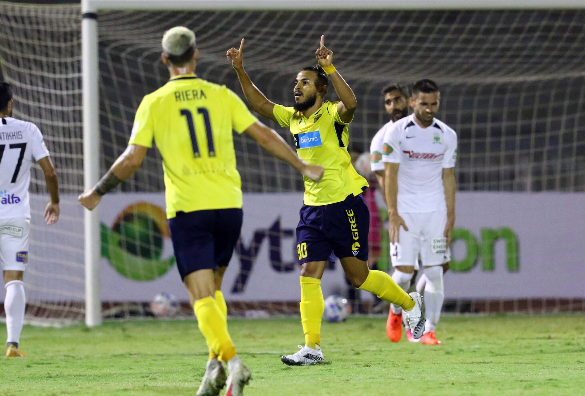 Έσπασε το αήττητο της Δόξας στο «Μακάρειο» και πήρε σημαντική νίκη η ΑΕΛ(ΒΙΝΤΕΟ)