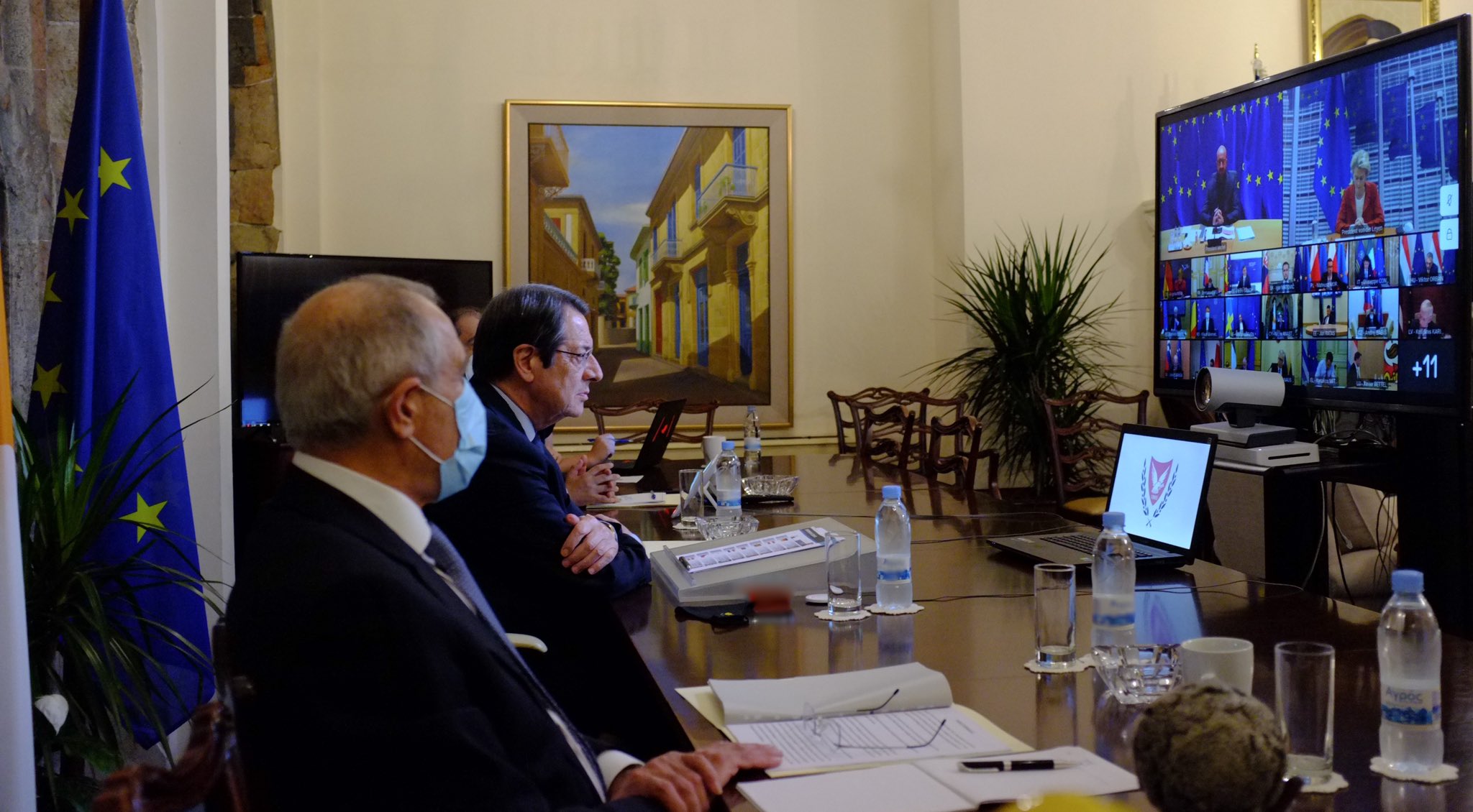 Ενίσχυση του συντονισμού για καταπολέμηση του Covid-19 συμφώνησαν οι "27" (VID)