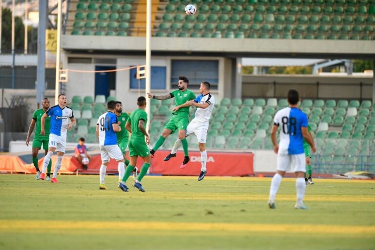 «Καθάρισε» τον συμπολίτη με φιλική… εξάρα ο Απόλλωνα (ΒΙΝΤΕΟ)