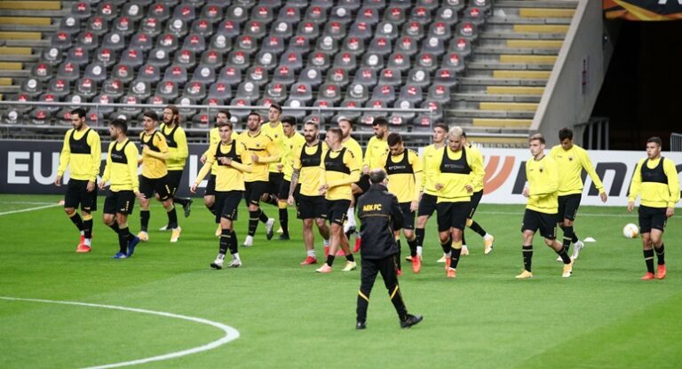 Με πίστη και στόχο το αήττητο η ΑΕΚ