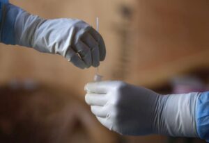 Tεστ για Covid-19 σε όλο το πληθυσμό της χώρας αρχίζει η Σλοβακία